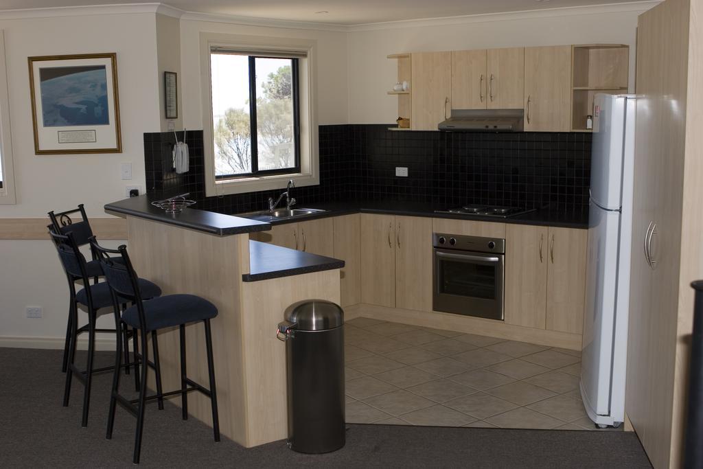 Cliff House Beachfront Villas Moonta Δωμάτιο φωτογραφία